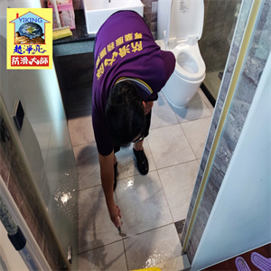 新北市板橋區凱撒大飯店泳池磁磚地面止滑處理774