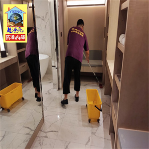 新北市板橋區凱撒大飯店浴室磁磚地面止滑處理776