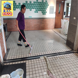國立臺灣大學騎樓磁磚地面防滑工程780