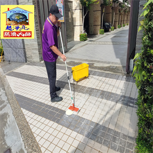 彰化和美山水豐華社區戶外磁磚地面止滑施工781