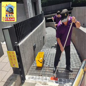 新北市新莊區永陞建設聯合公園社區機車磁磚地面防滑施工783