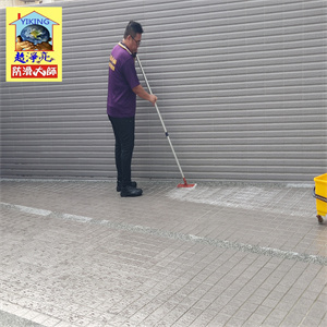 台中市美群臻寶社區騎樓磁磚地面防滑工程784