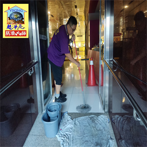 台中市中友百貨無障礙斜坡道止滑工程785