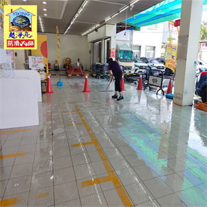 台南市新化區北海道新化總店騎樓磁磚地面防滑工程786