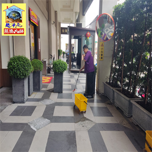 台中市金鑽電子遊藝場騎樓磁磚地面防滑工程788