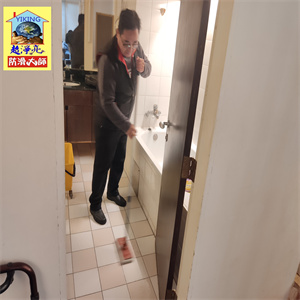 新北市新莊石公館浴室磁磚地面防滑施工790