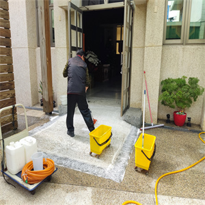 彰化市台灣基督長老教會水抿石地面防滑工程791