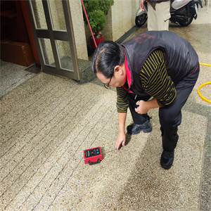 彰化市台灣基督長老教會水抿石地面防滑工程791