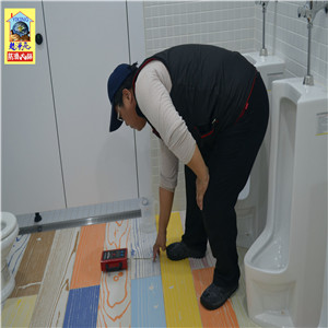 廁所防滑工程00011